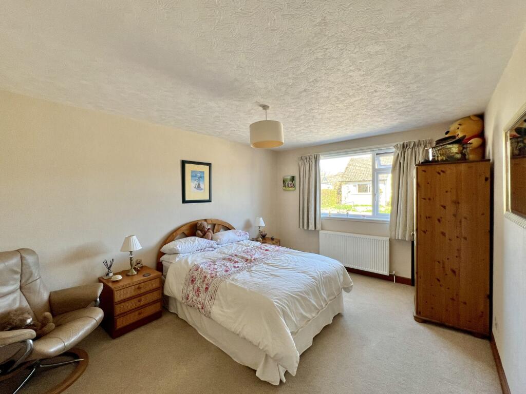 22 St Andrew Drive, Castle Douglas - Williamson an