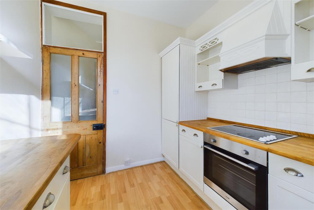18 Lansdown Place, Cheltenham GL50 2HX | Leasehold