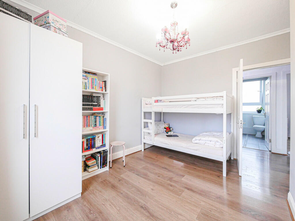 Bedroom 2-2