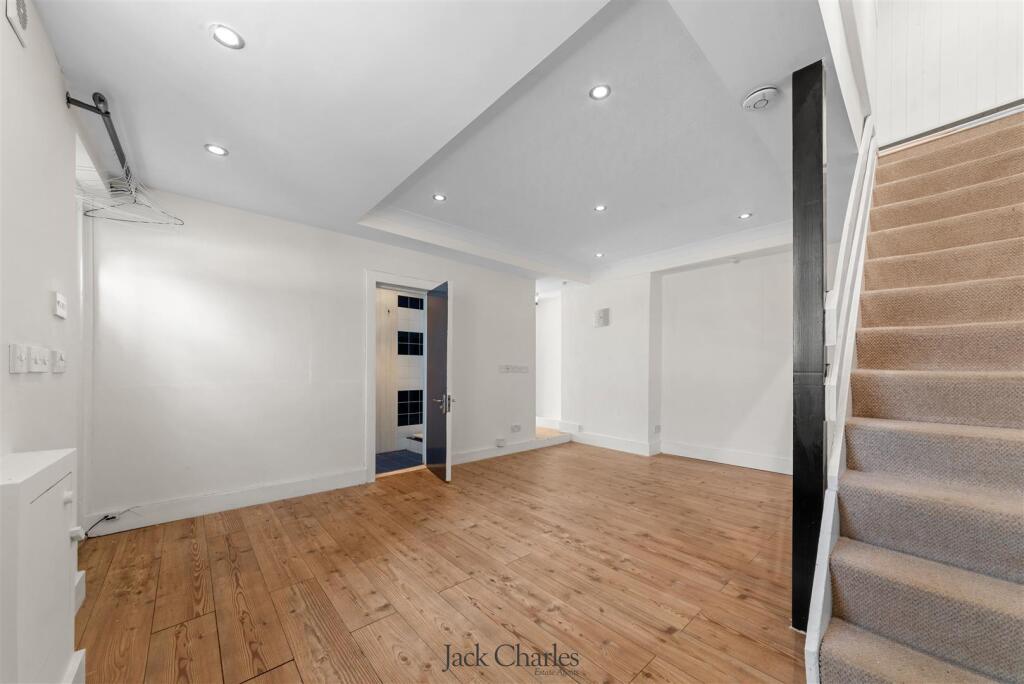 7 Baltic Road-32.jpg