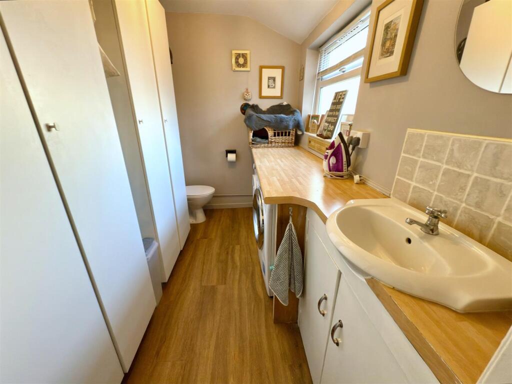 Utility Room.jpg
