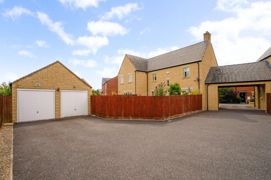 Garage &amp; Parking