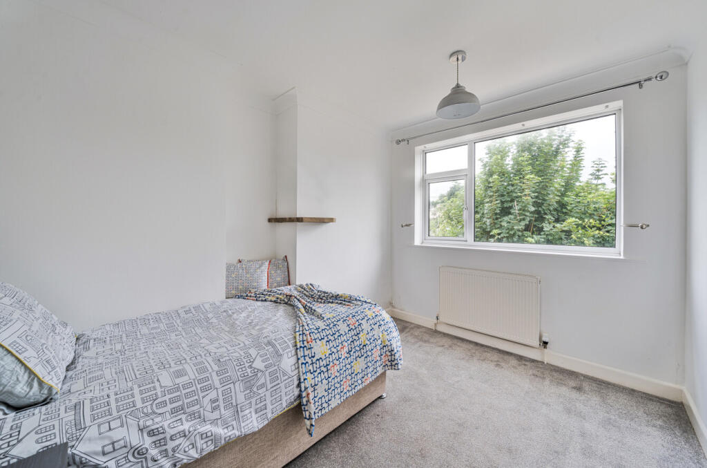 1312573-3-685bc24...