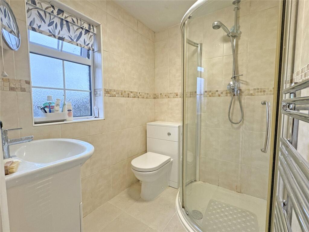 Ensuite Shower