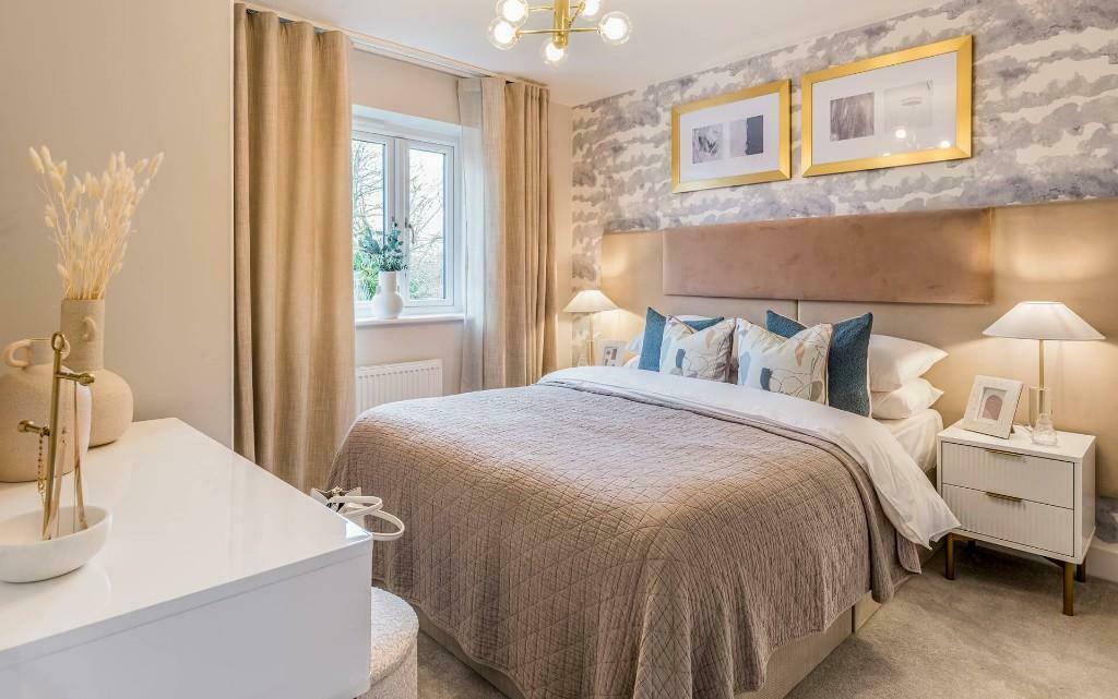 Similar Show Home