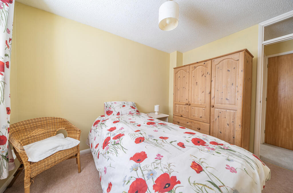 1347021-11-68c064...