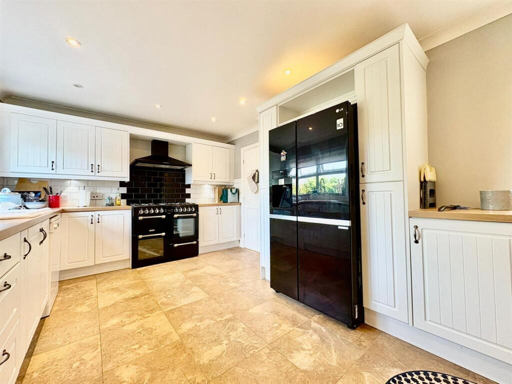 PHOTO-2025-05-07-13-06-00 2.jpg