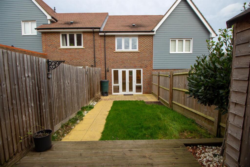 20 Funnell Drive - Garden.jpg