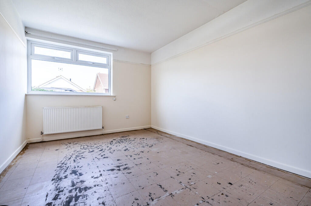 1336623-7-689b6b6...