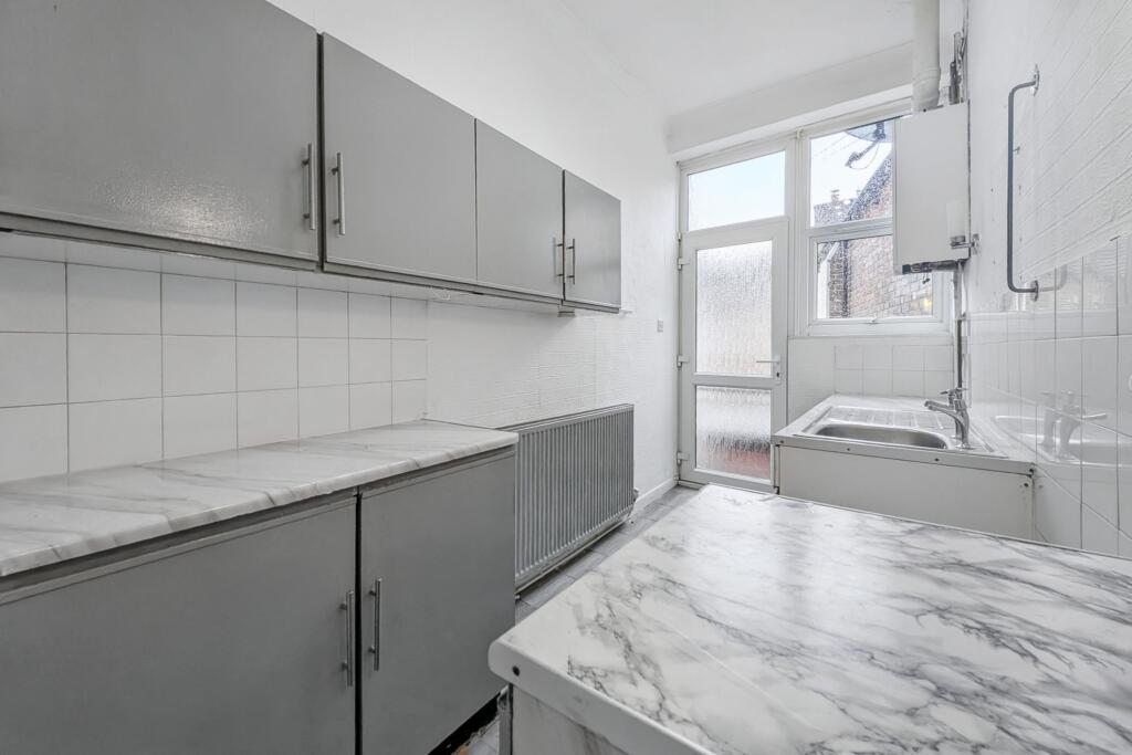 15 Marlborough Street North, South Shields, Tyne &amp; Wear, NE33 4DA