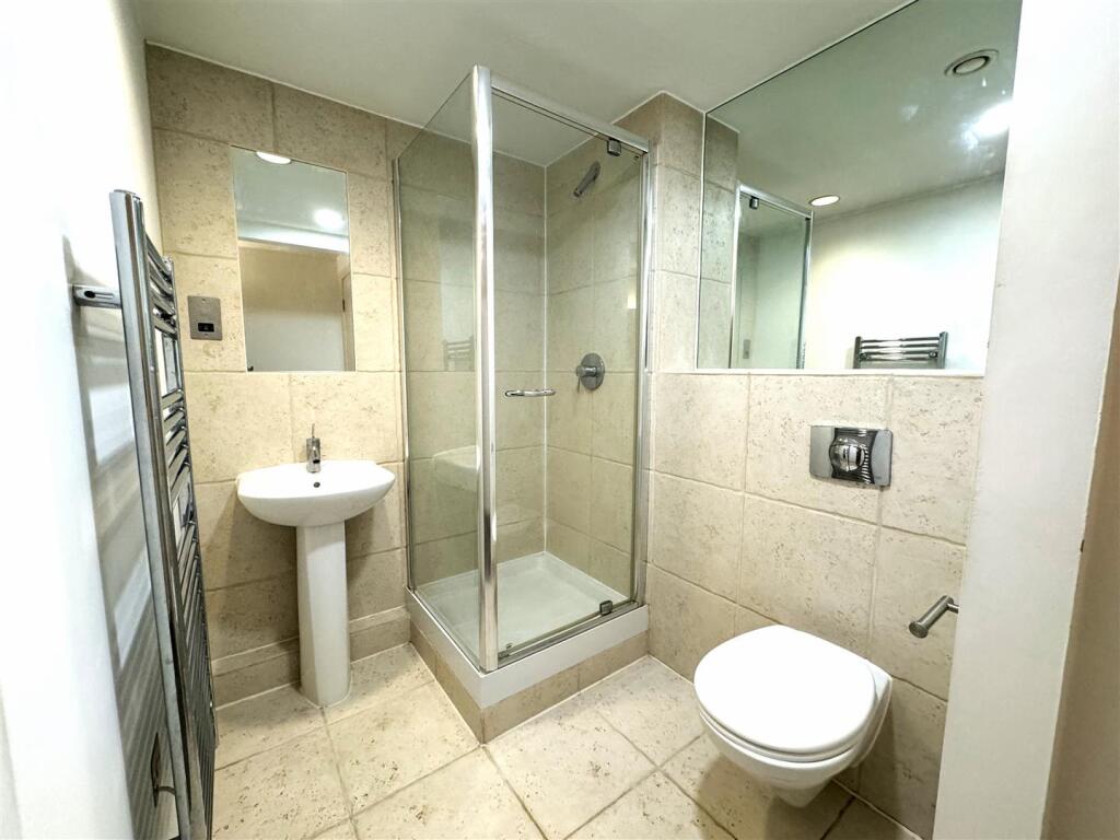 En-Suite .jpeg