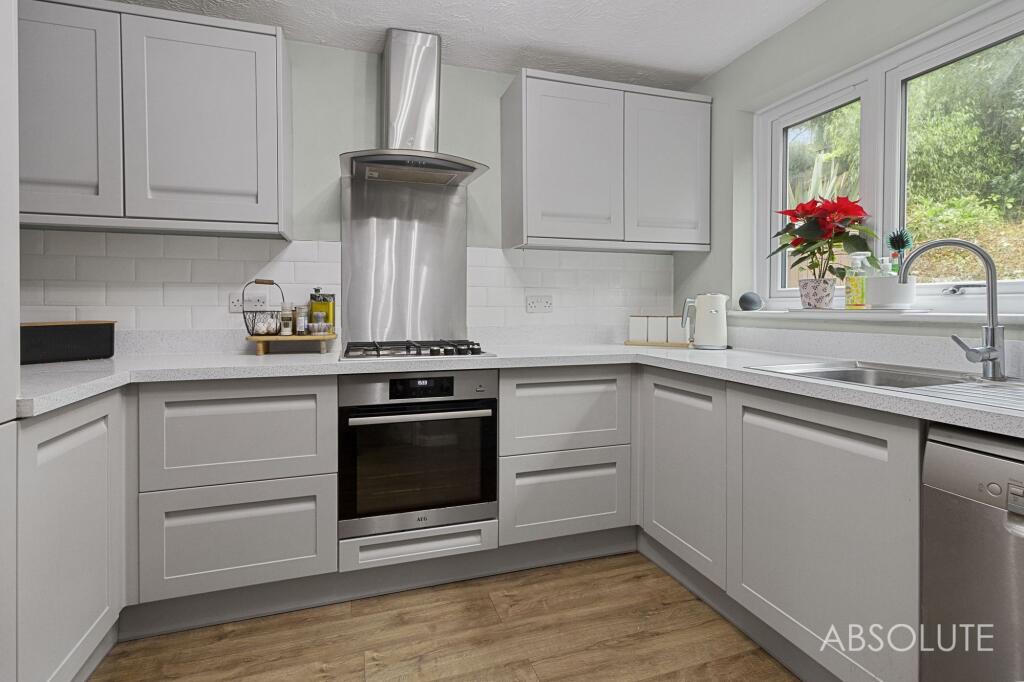 Barn Owl Close, Torquay, TQ2