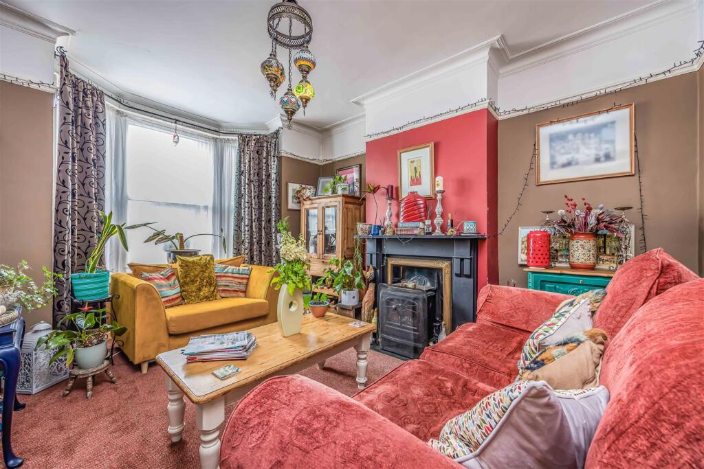 162 Brockhurst Road, Gosport-Small-PorticoMarketin