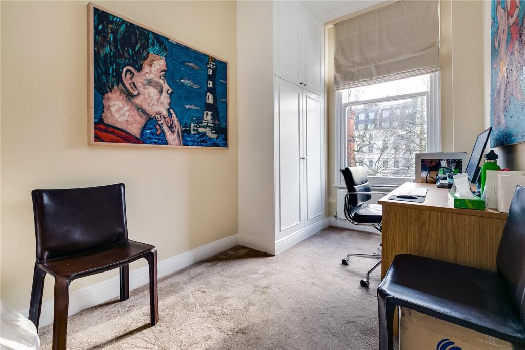 Bedroom/Study