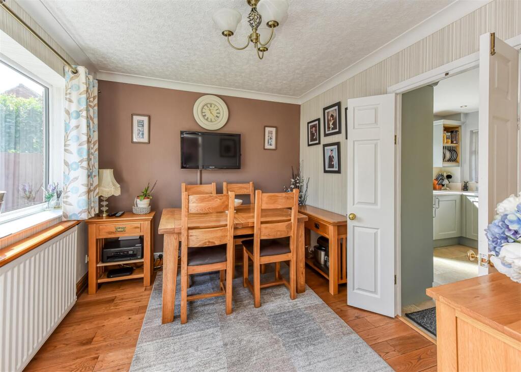 4 The Grange-Dining Room.jpg