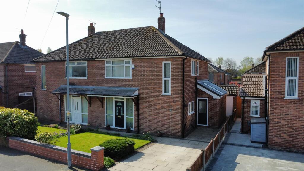 Calderhurst Drive For Sale