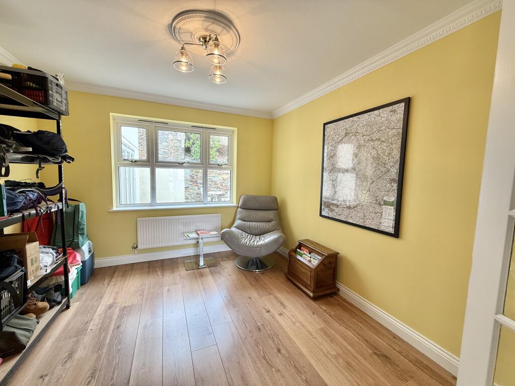 Separate Dining/Reception Room