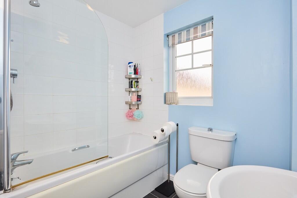 Edward Knight 202...