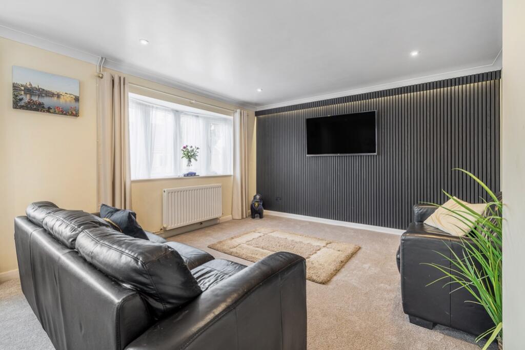 23 Tyler Crescent (Butterwick)-10