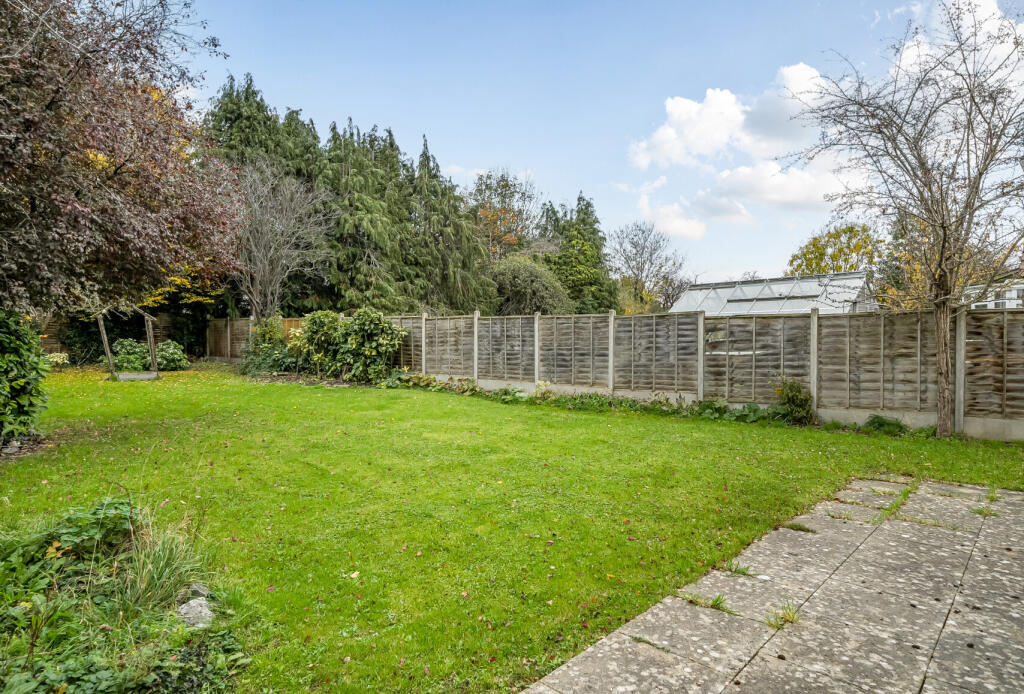 1373307-3-690e1ec...