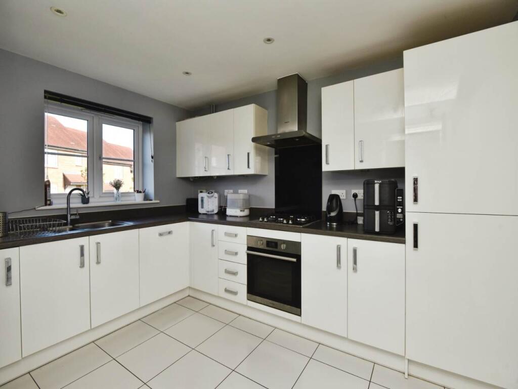 Kitchen (1)