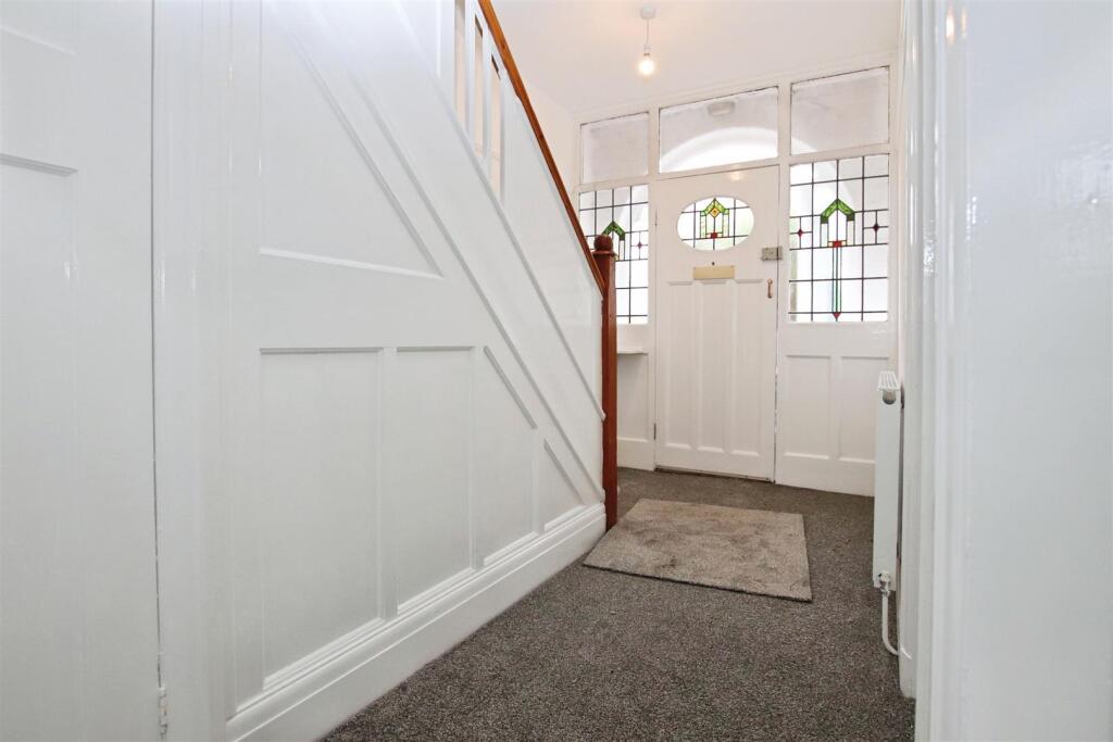 ENTRANCE HALLWAY