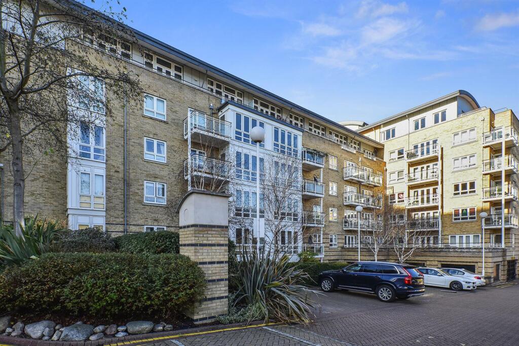 73 Lockes Wharf - Exterior.JPG