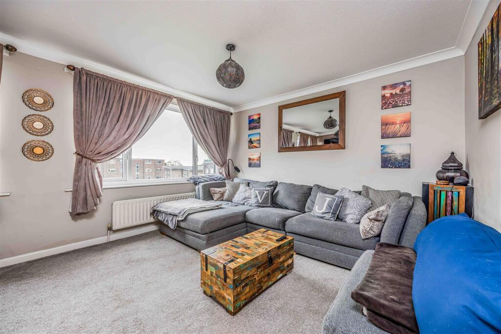 117 Old Rectory Road, Farlington-Small-PorticoMark