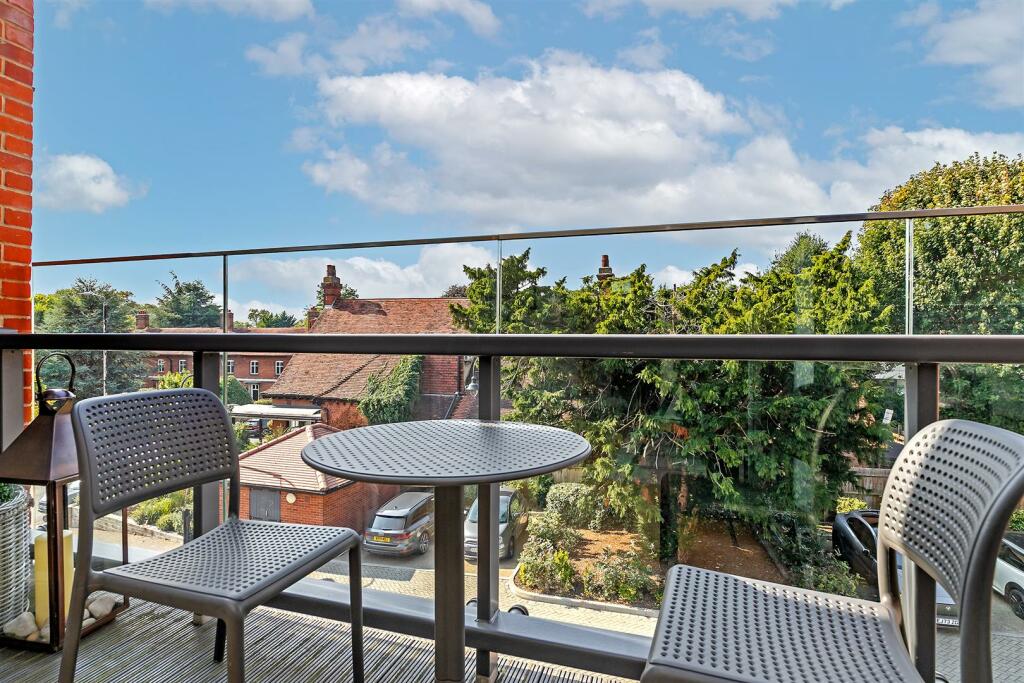 4OakTreeGardens-81.jpg