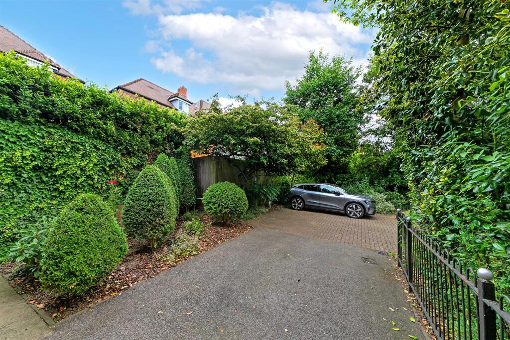 42GoldsmithsWay-15.jpg