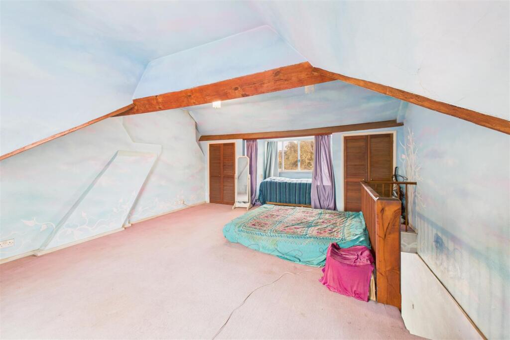 51 Benedict Street, Glastonbury, Somerset BA6 9NB 