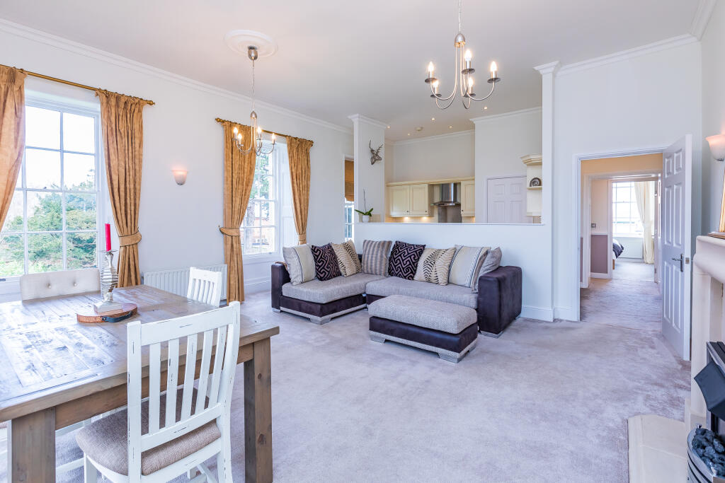 8 Repton Hall -2