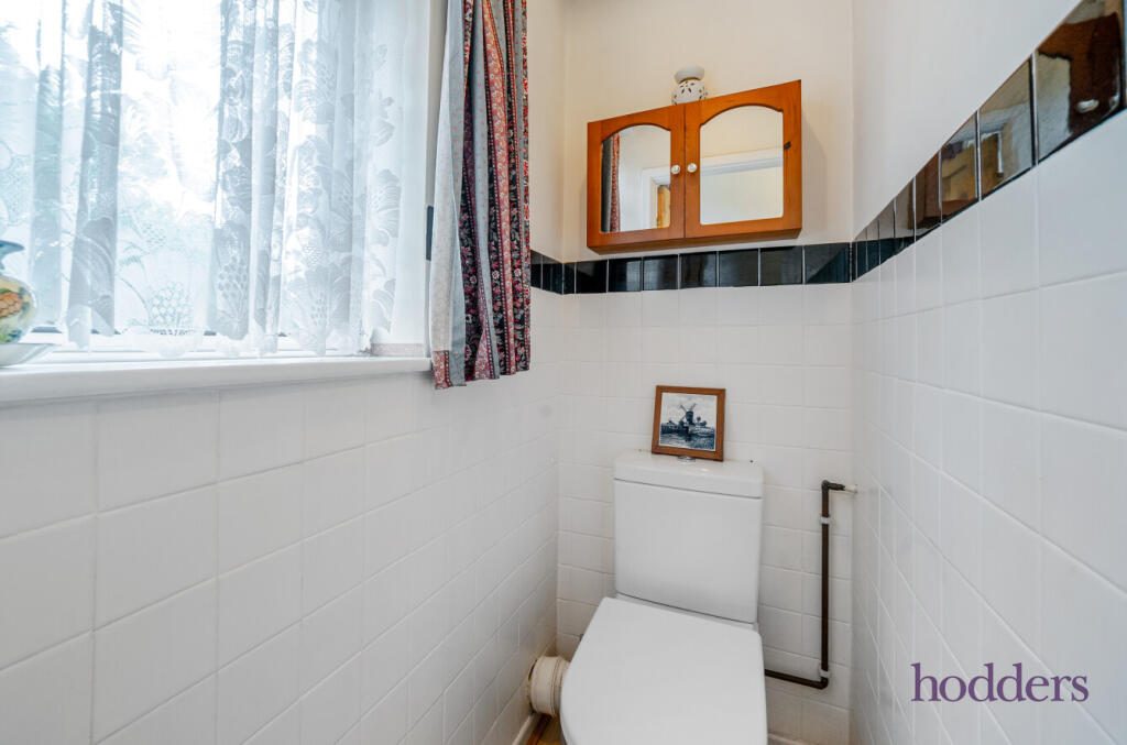 156df207-f997-451...