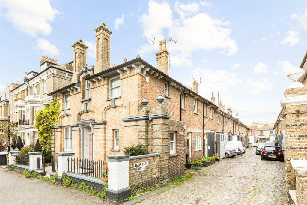 Queens Place.jpg