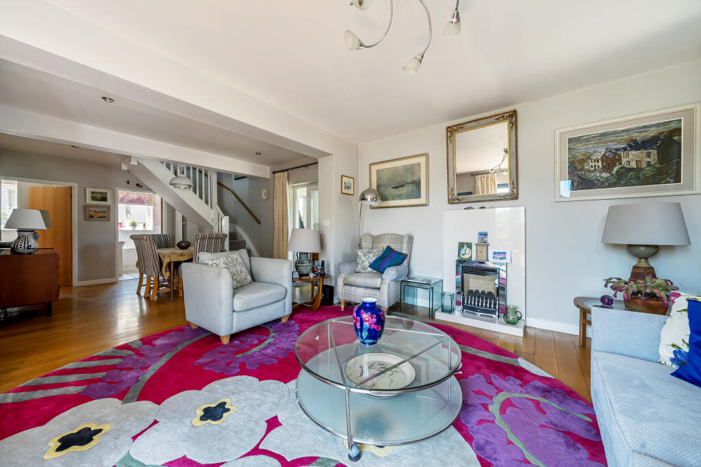 Living/Dining Room