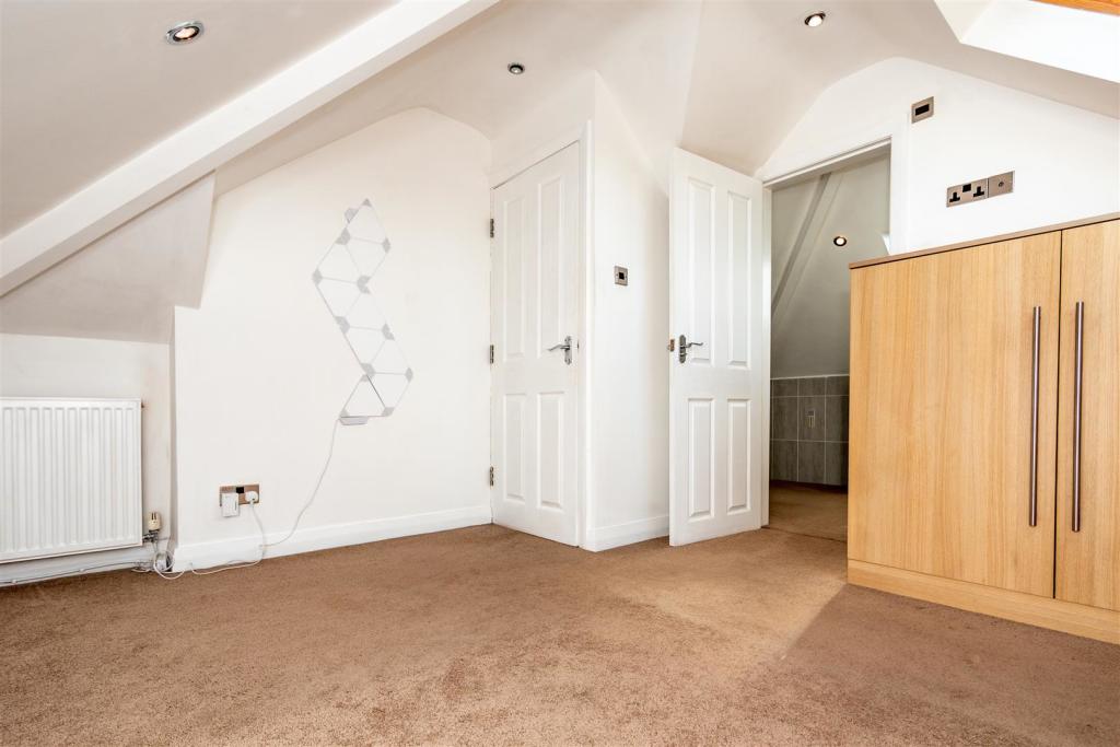 Bedroom 4 Aspect 2.jpg