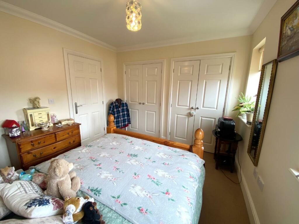 agincourt bedroom 1 2.jpg