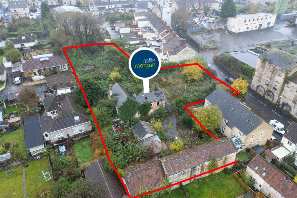 17 Station Road, Midsomer Norton, BA3 2AZ Freehold