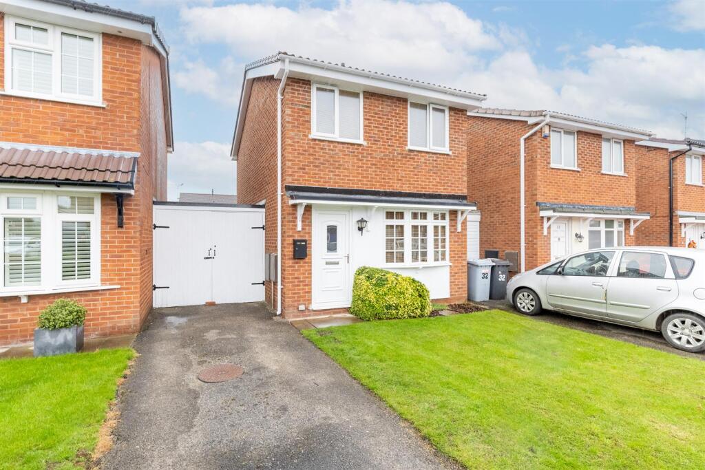 34SheringhamDrive-1.jpg