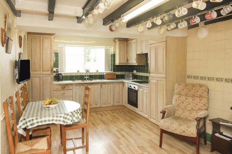 kitchen/diner/living room