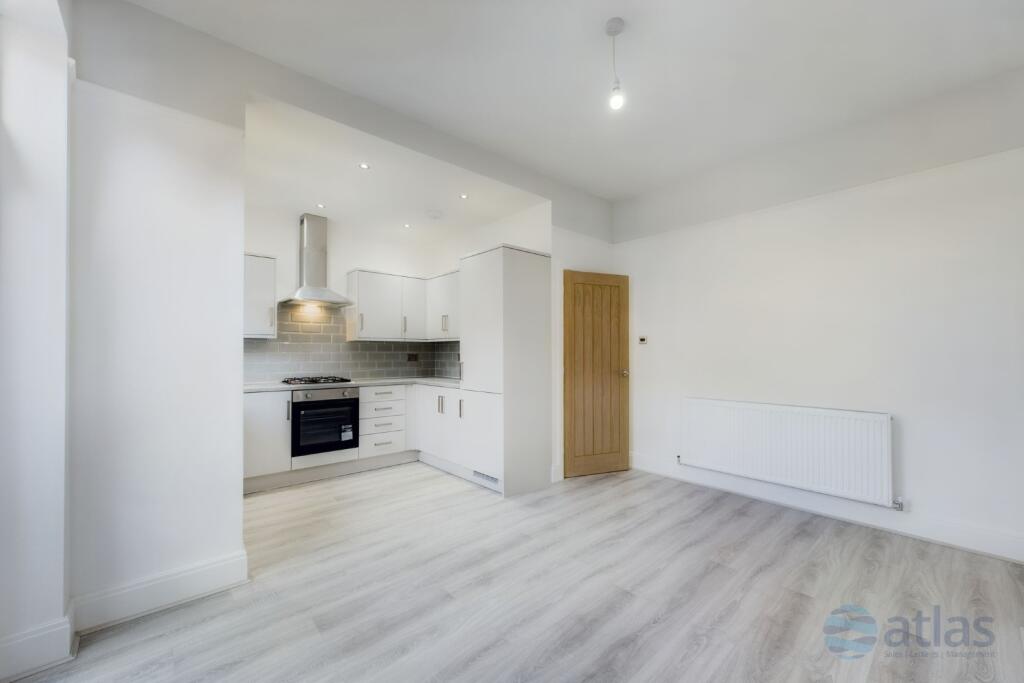 Open Plan Kitchen/Reception