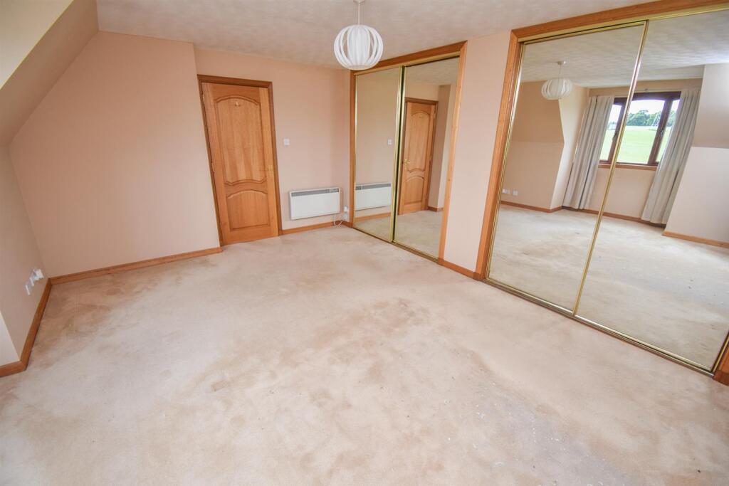 BEDROOM ONE (2)-2.jpg