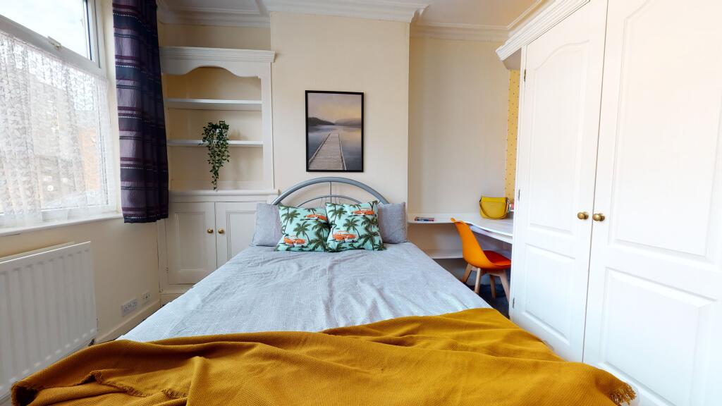 Student Digs - Jarro