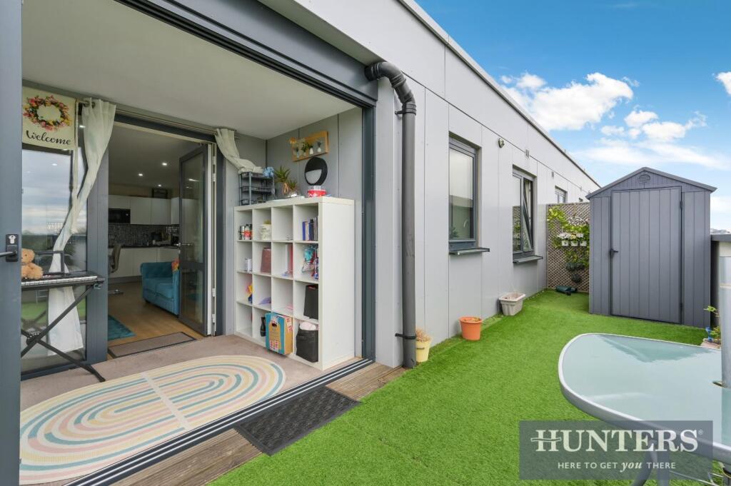 BISHOPSGATE HOUSE, 18.jpg