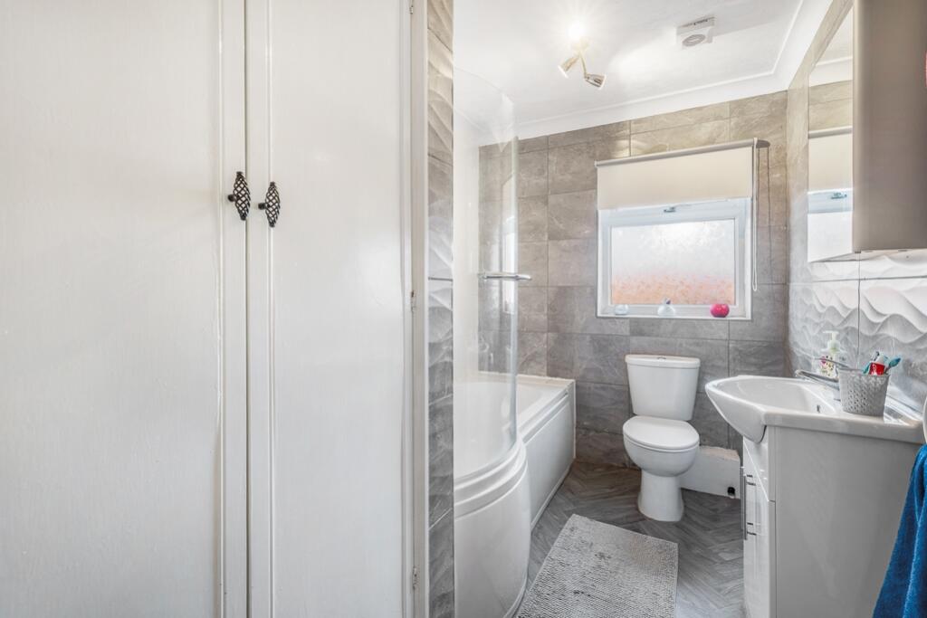 2 Sunningdale Drive (Boston)-22