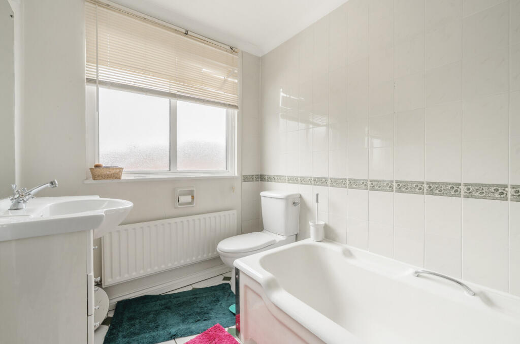 1293962-15-682612...