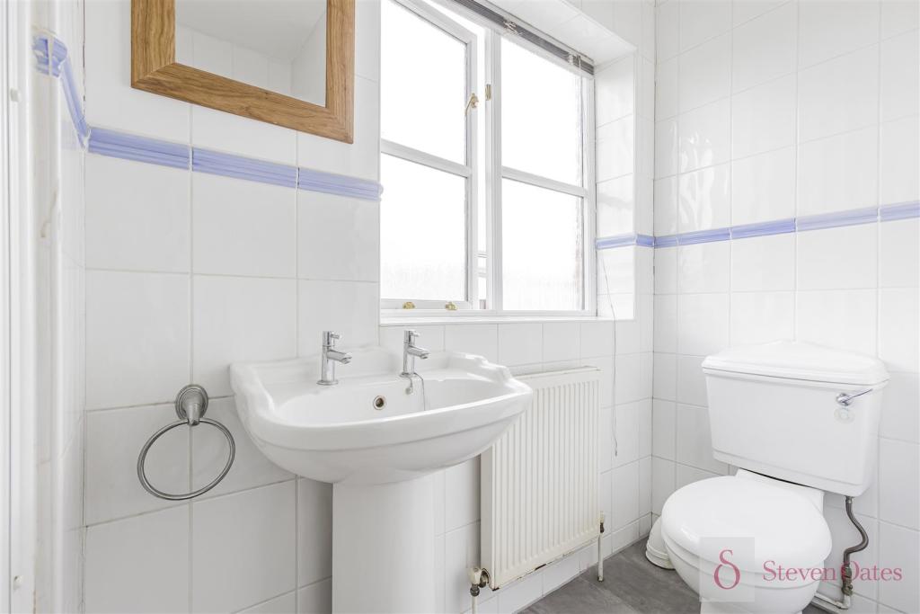 6358bd355ead8.jpg