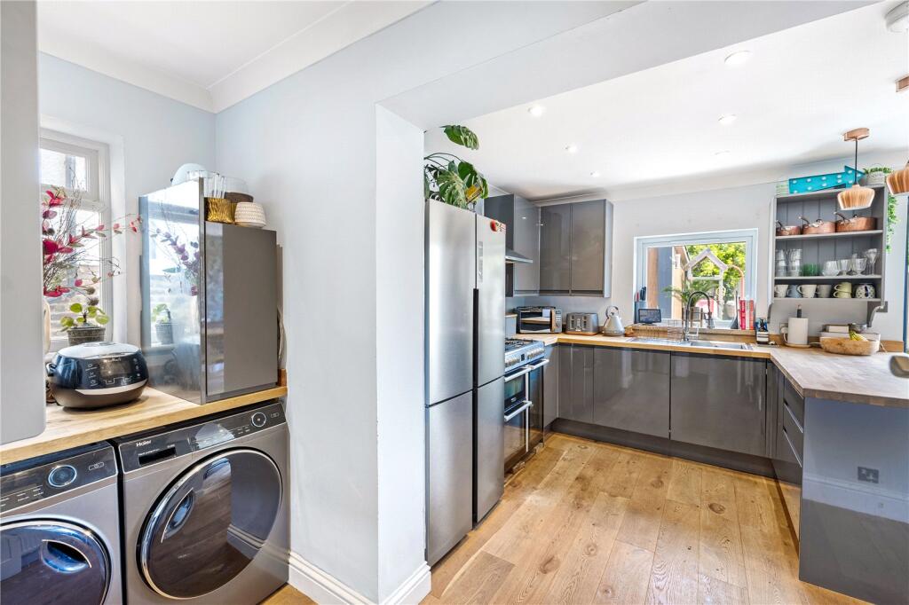 Picture No. 33