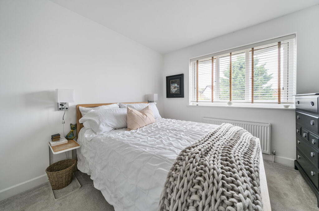 1312865-7-6855383...