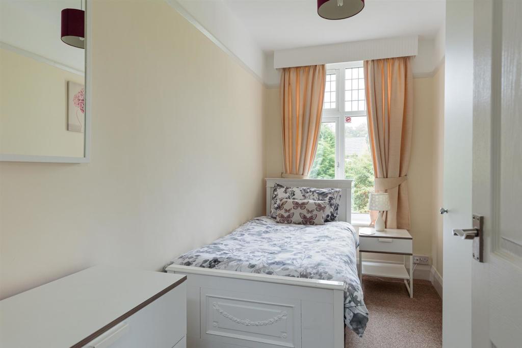 Bedroom Seven
